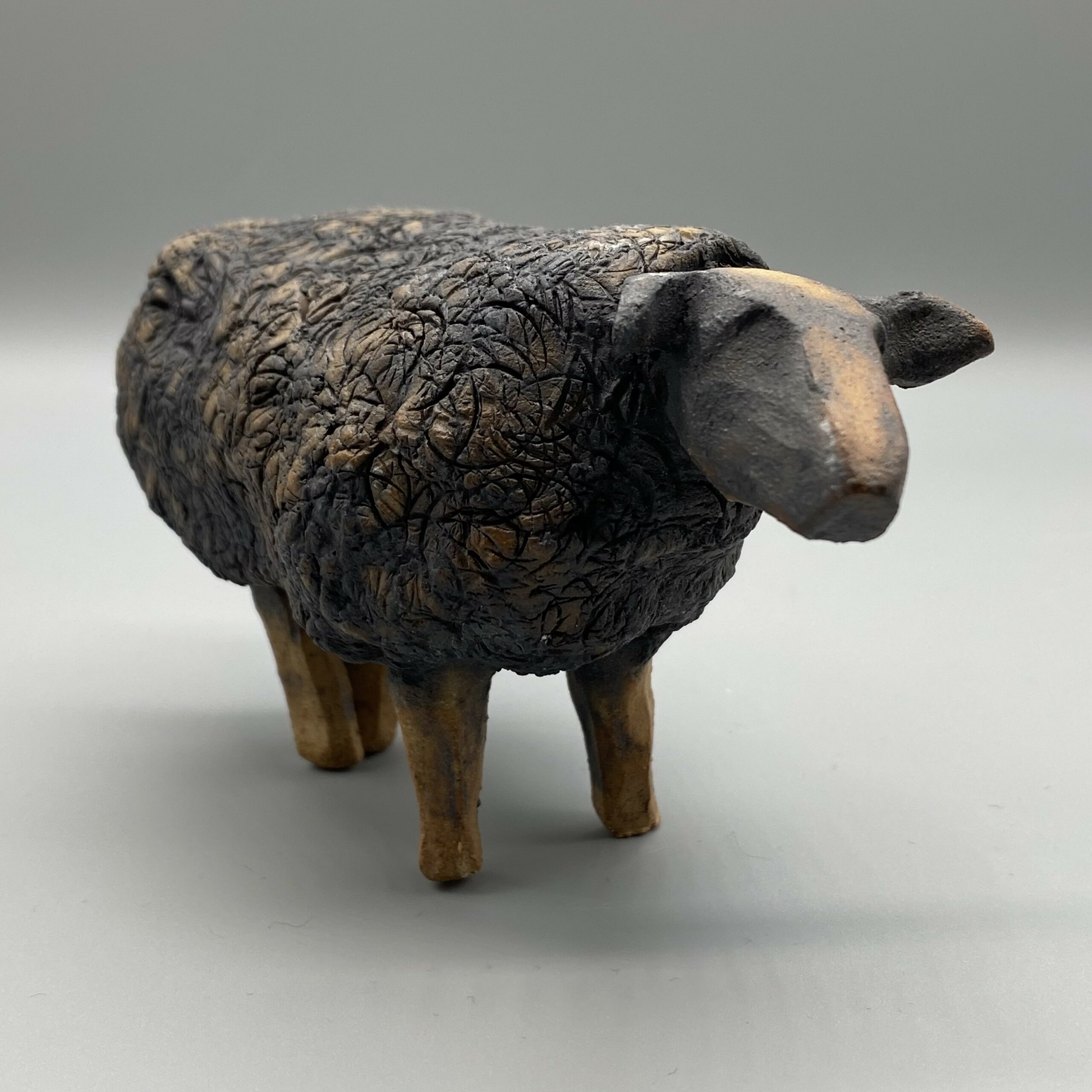 Featured image for “Sheep sculpture - n.I”