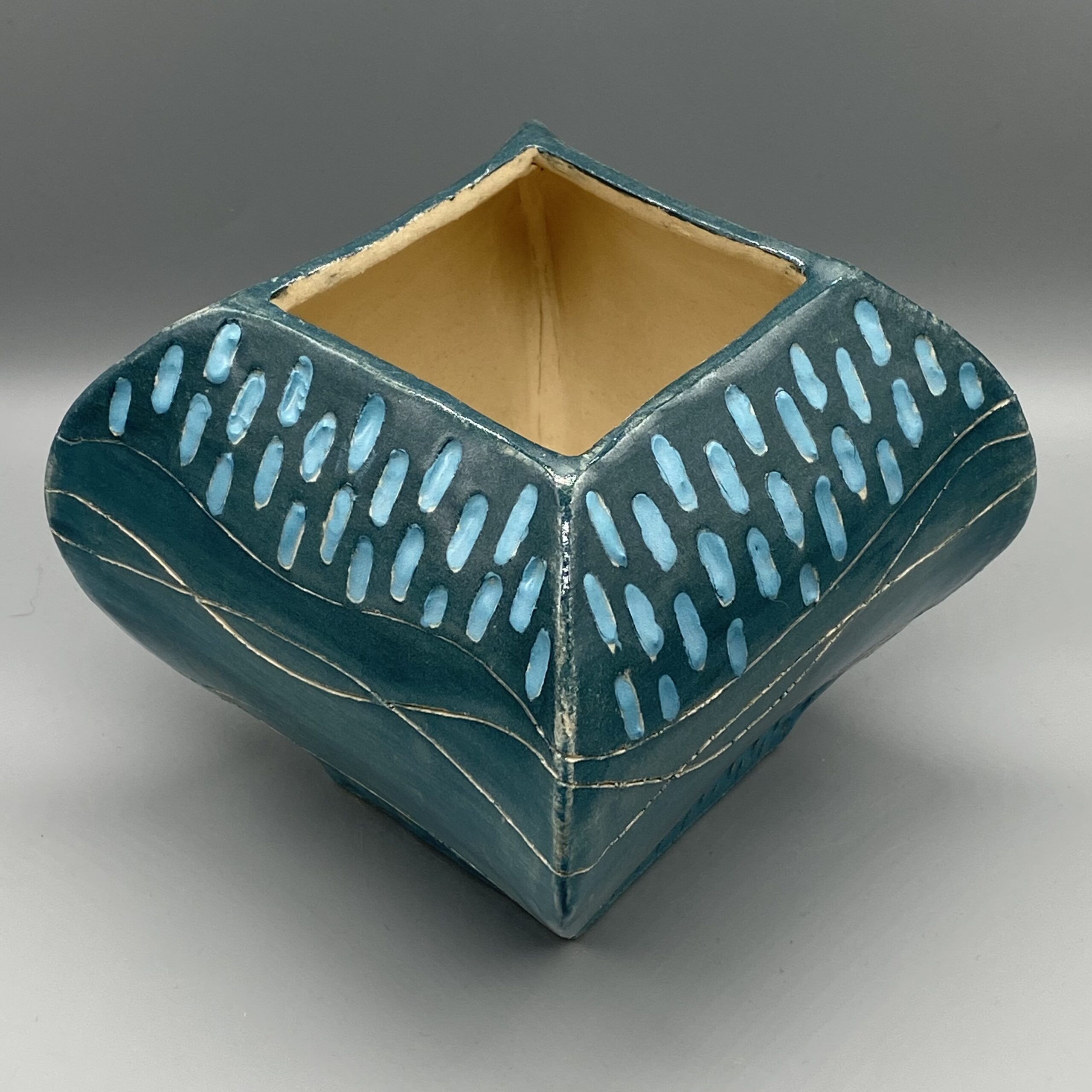 Featured image for “Wind & Sea vase”